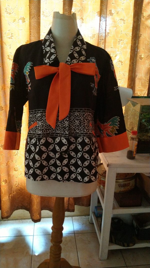 Onien kebaya - Image 2