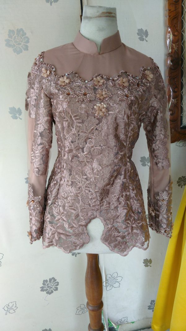 Onien kebaya - Image 3