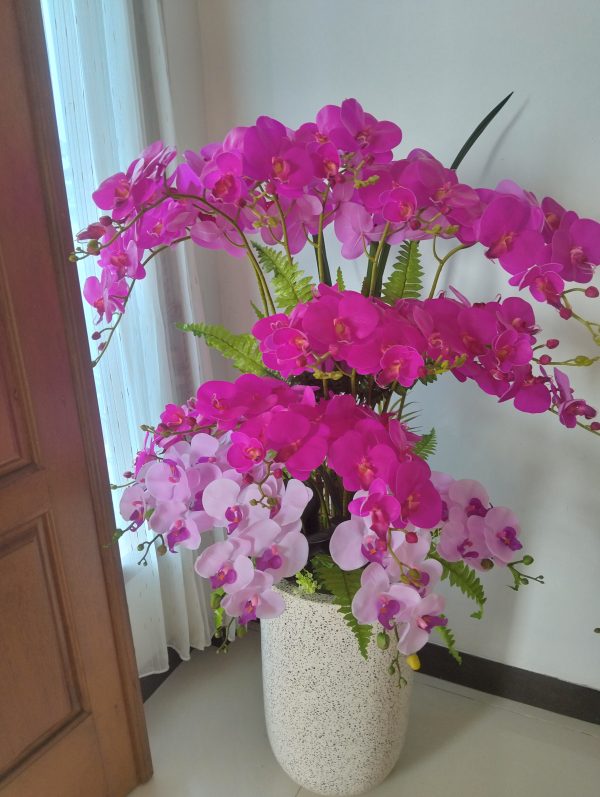 Lela Florist