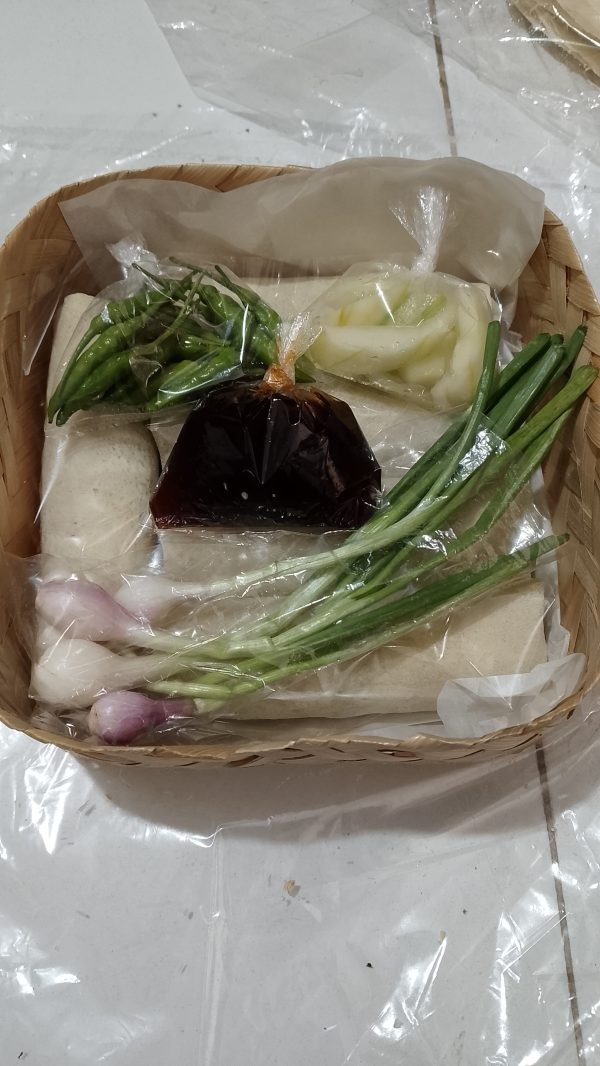 Lumpia khas semarang Bu Mada - Image 4